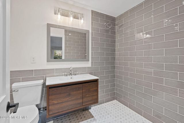 458 Newtons Corner Road, Howell, NJ 07731