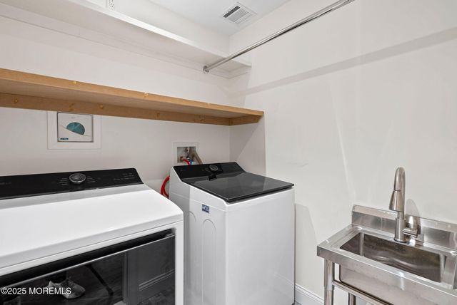 458 Newtons Corner Road, Howell, NJ 07731