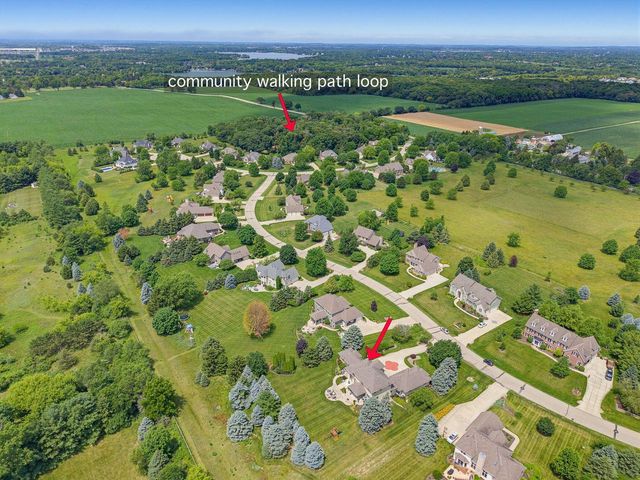 N33W33201 Maplewood ROAD, Nashotah, WI 53058