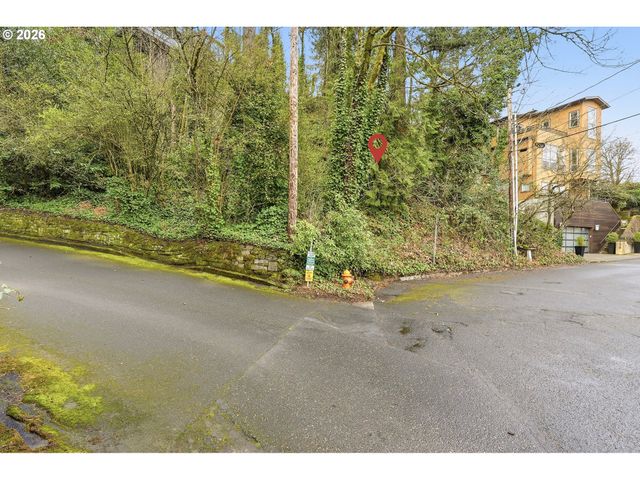 2900 Nw FAIRFAX Ter, Portland, OR 97210