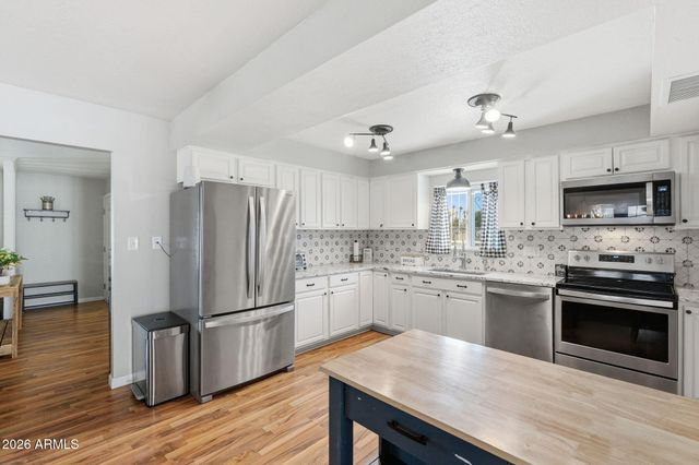 153 BAHIA Lane E, Litchfield Park, AZ 85340