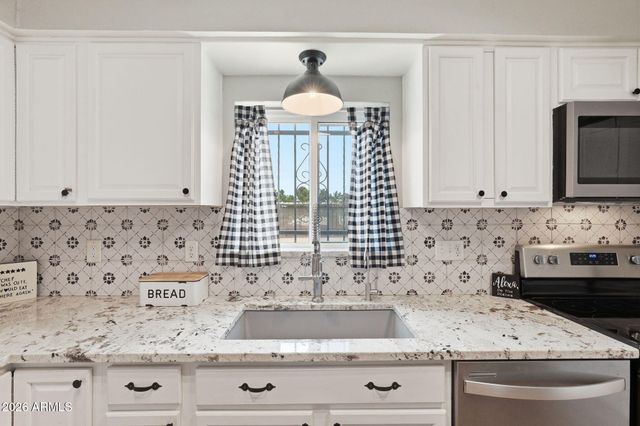 153 BAHIA Lane E, Litchfield Park, AZ 85340