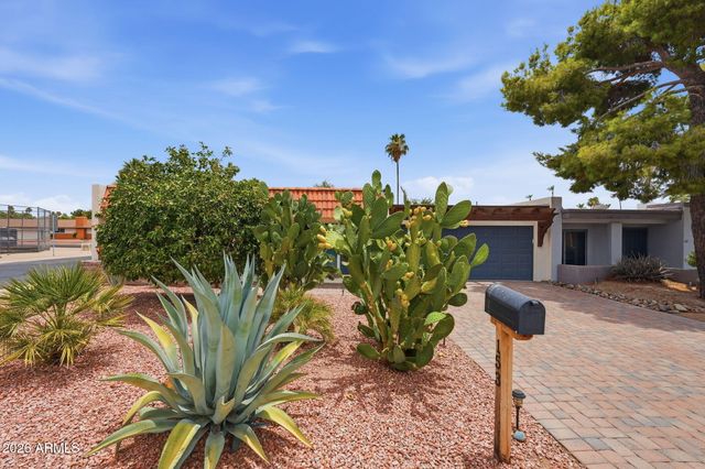 153 BAHIA Lane E, Litchfield Park, AZ 85340
