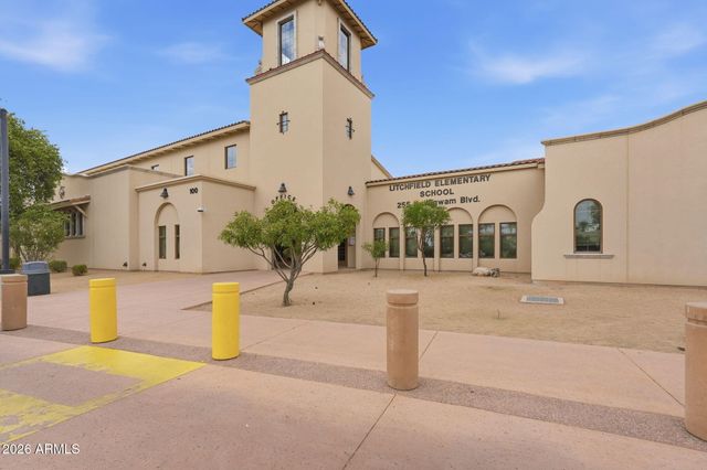 153 BAHIA Lane E, Litchfield Park, AZ 85340