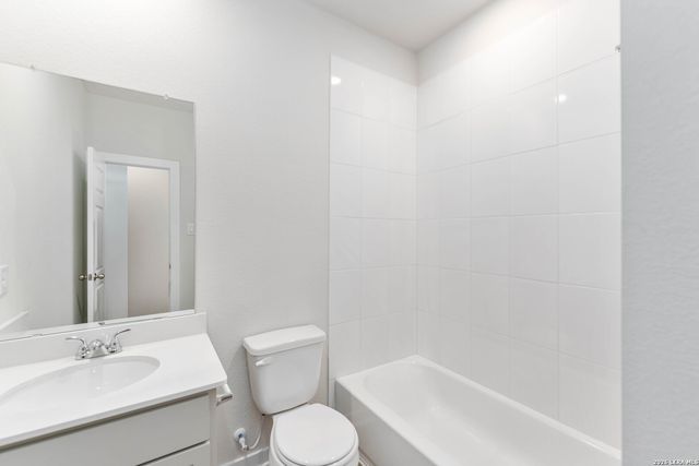 2355 Pink Pearl Drive, San Antonio, TX 78224