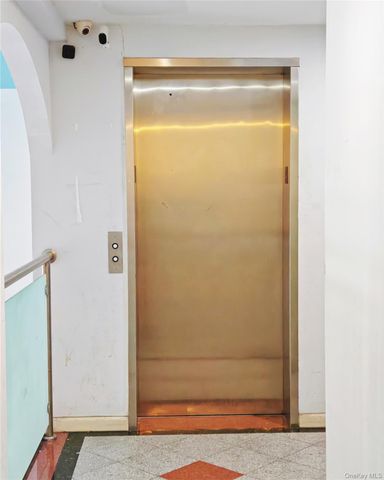 13239 Pople Avenue 2A, Flushing, NY 11355