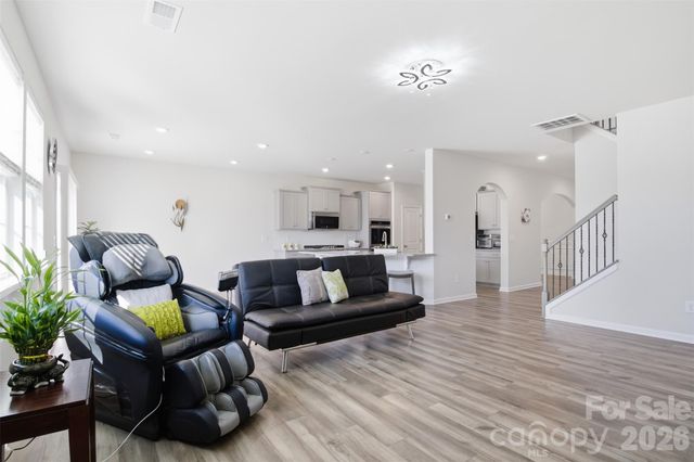 12023 Bishop Castle Drive, Charlotte, NC 28273