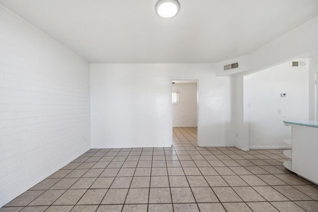 3615 N 15th Avenue Apt 17, Phoenix, AZ 85015
