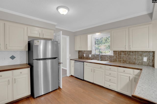 15 Mosswood Road, Columbia, SC 29206