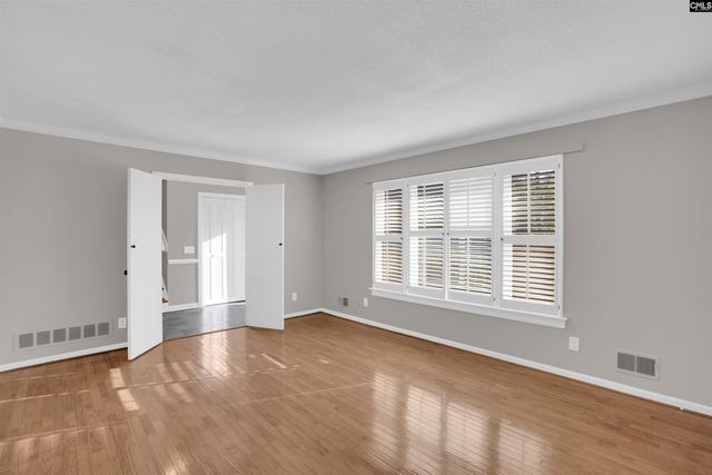 15 Mosswood Road, Columbia, SC 29206