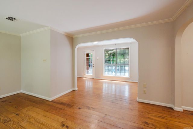 16501 Burlingame Road, Little Rock, AR 72223