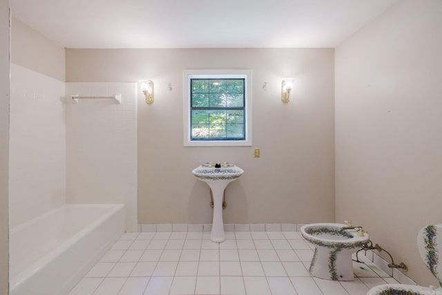 16501 Burlingame Road, Little Rock, AR 72223