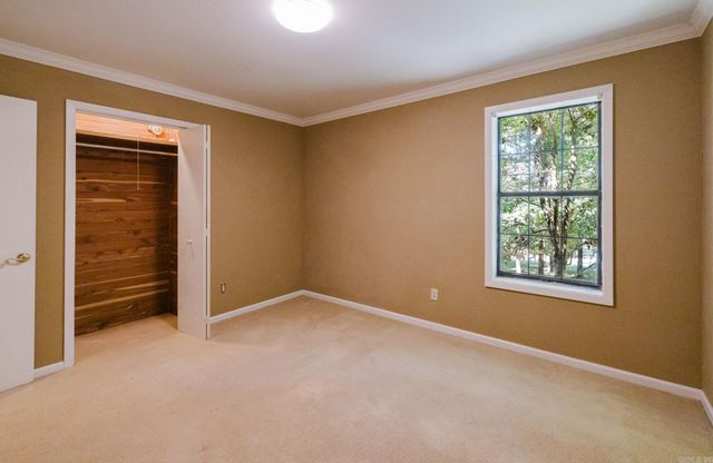16501 Burlingame Road, Little Rock, AR 72223