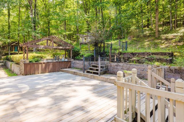 16501 Burlingame Road, Little Rock, AR 72223