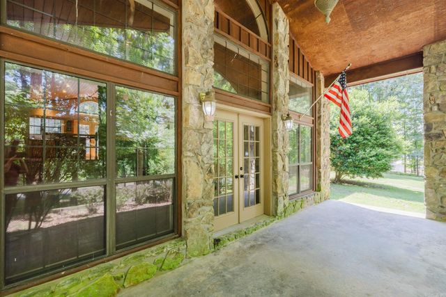 16501 Burlingame Road, Little Rock, AR 72223