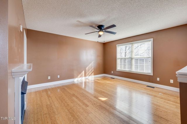 4329 Morning Star Drive, Kingsport, TN 37664