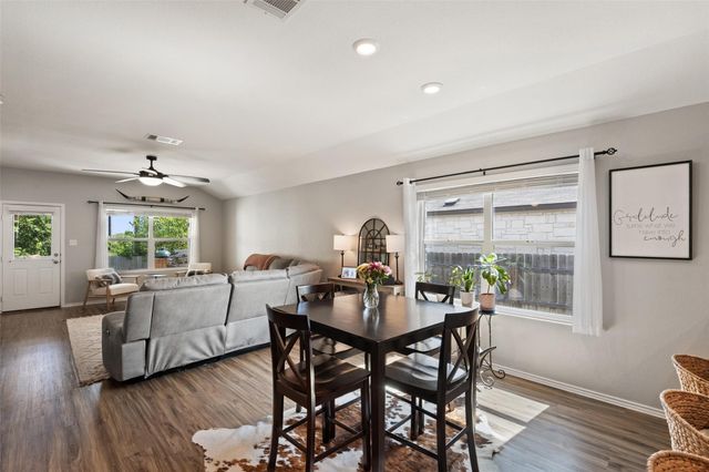 6009 Toscana TRCE, Round Rock, TX 78665