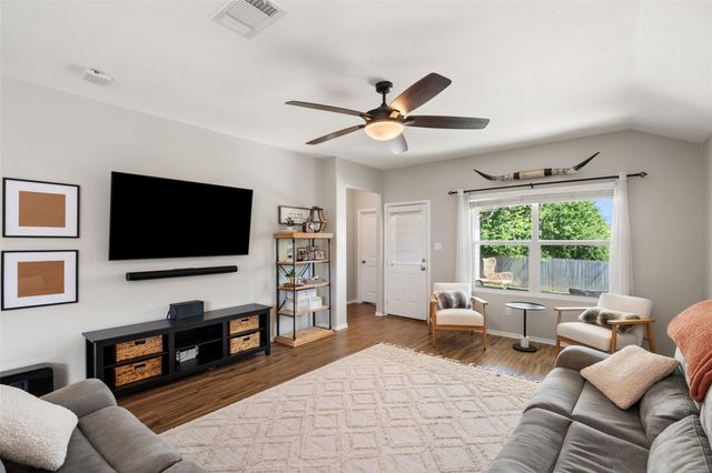 6009 Toscana TRCE, Round Rock, TX 78665