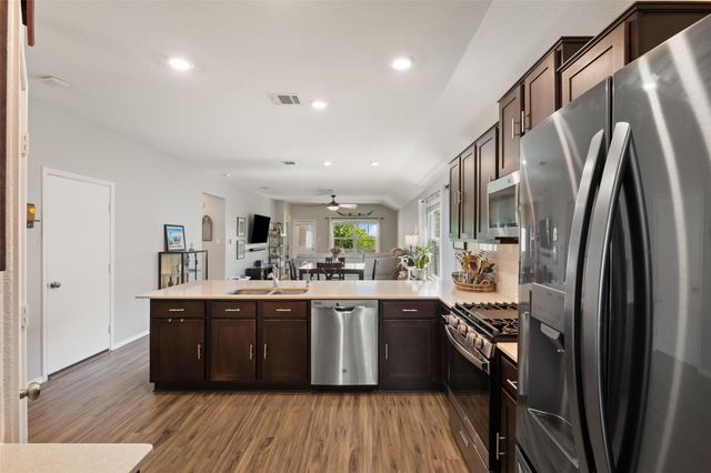 6009 Toscana TRCE, Round Rock, TX 78665