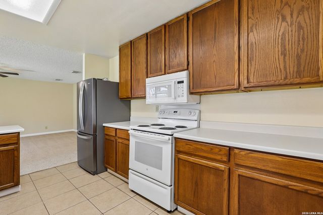 8107 Brisbane, Converse, TX 78109