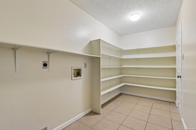 8107 Brisbane, Converse, TX 78109