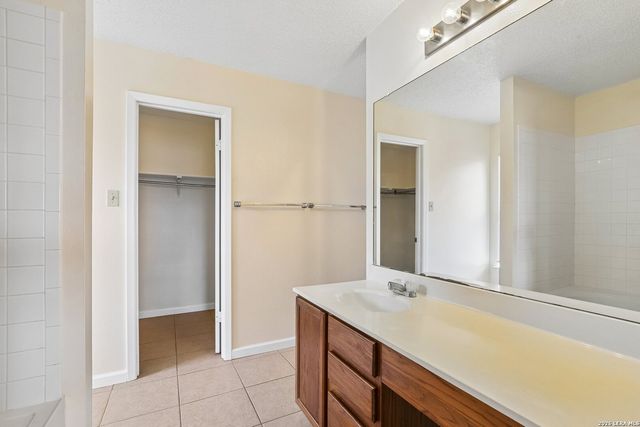 8107 Brisbane, Converse, TX 78109