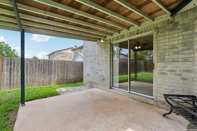 8107 Brisbane, Converse, TX 78109