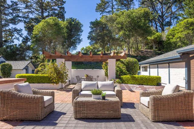 507 Aguajito Road, Carmel, CA 93923