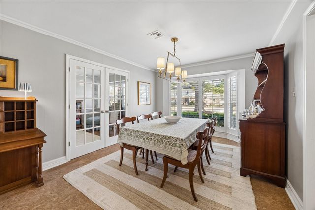 930 Ashford Parkway, Houston, TX 77077