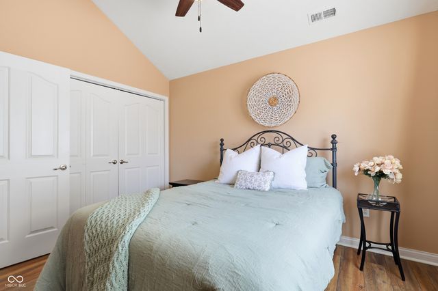 13886 Rue Royale Lane 66, Mccordsville, IN 46055