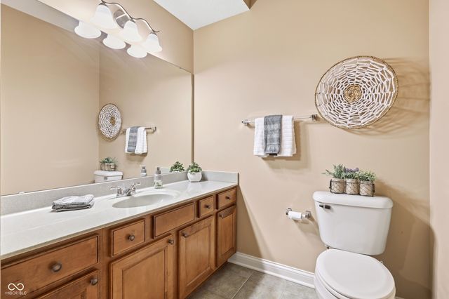 13886 Rue Royale Lane 66, Mccordsville, IN 46055
