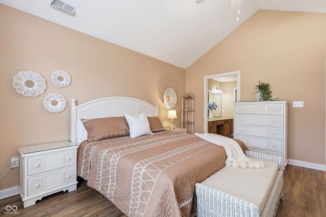 13886 Rue Royale Lane 66, Mccordsville, IN 46055