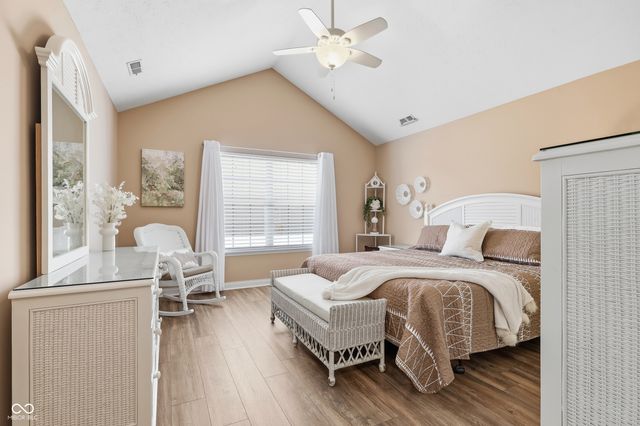 13886 Rue Royale Lane 66, Mccordsville, IN 46055