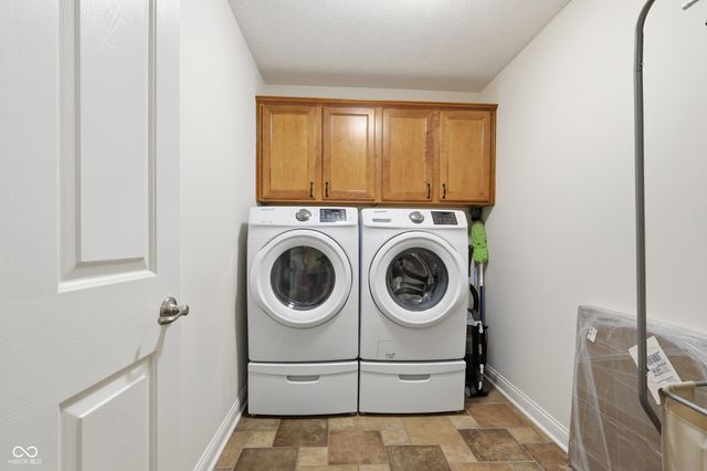 13886 Rue Royale Lane 66, Mccordsville, IN 46055