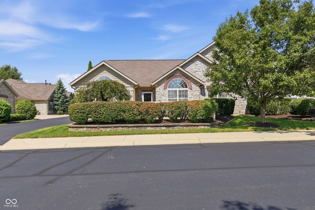 13886 Rue Royale Lane 66, Mccordsville, IN 46055