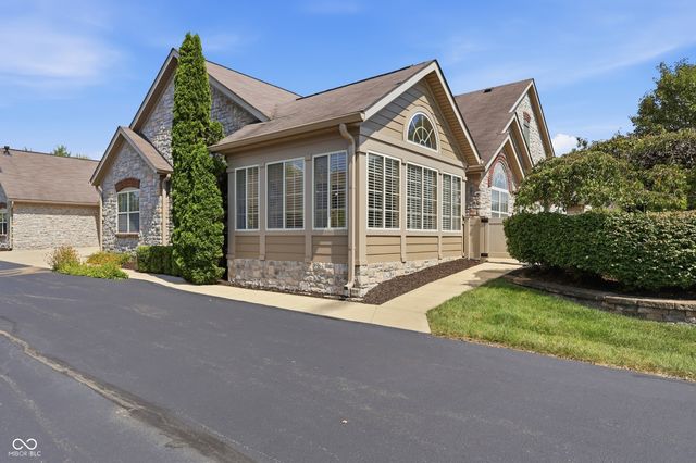 13886 Rue Royale Lane 66, Mccordsville, IN 46055
