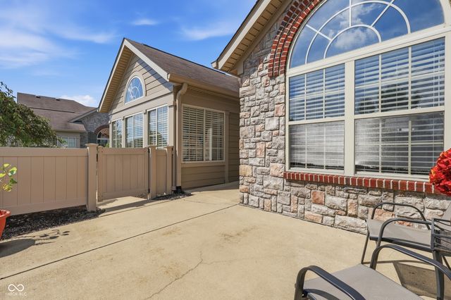 13886 Rue Royale Lane 66, Mccordsville, IN 46055