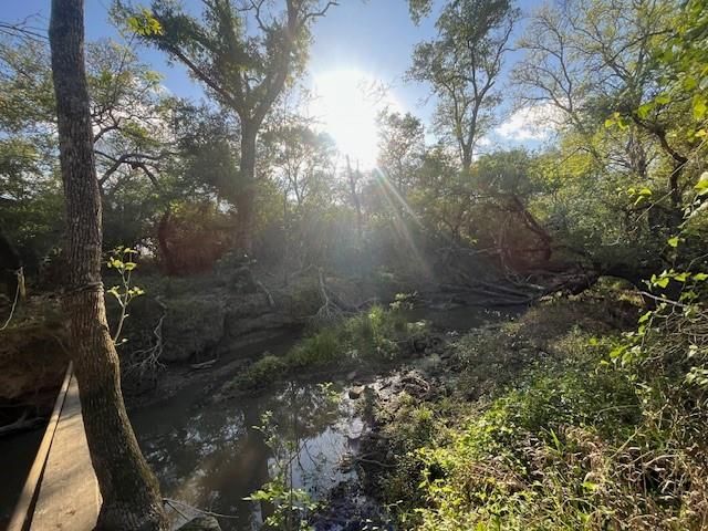 1600 County Road 121, Garwood, TX 77460