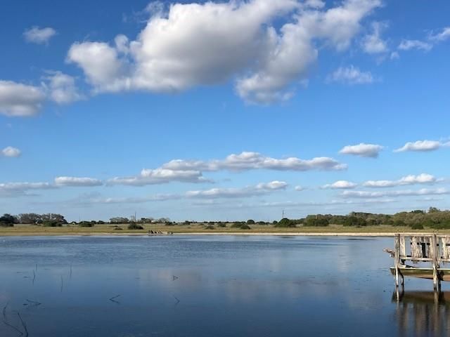 1600 County Road 121, Garwood, TX 77460