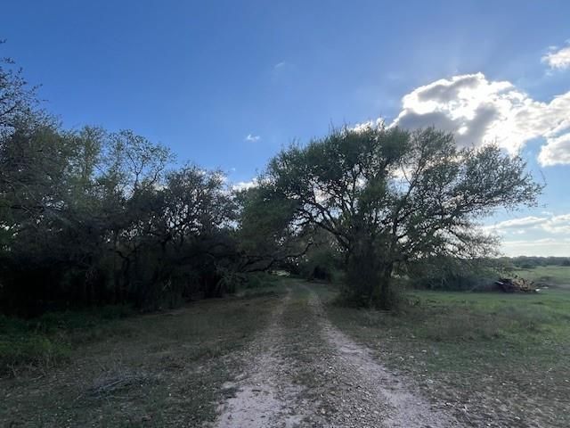 1600 County Road 121, Garwood, TX 77460