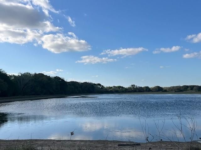 1600 County Road 121, Garwood, TX 77460