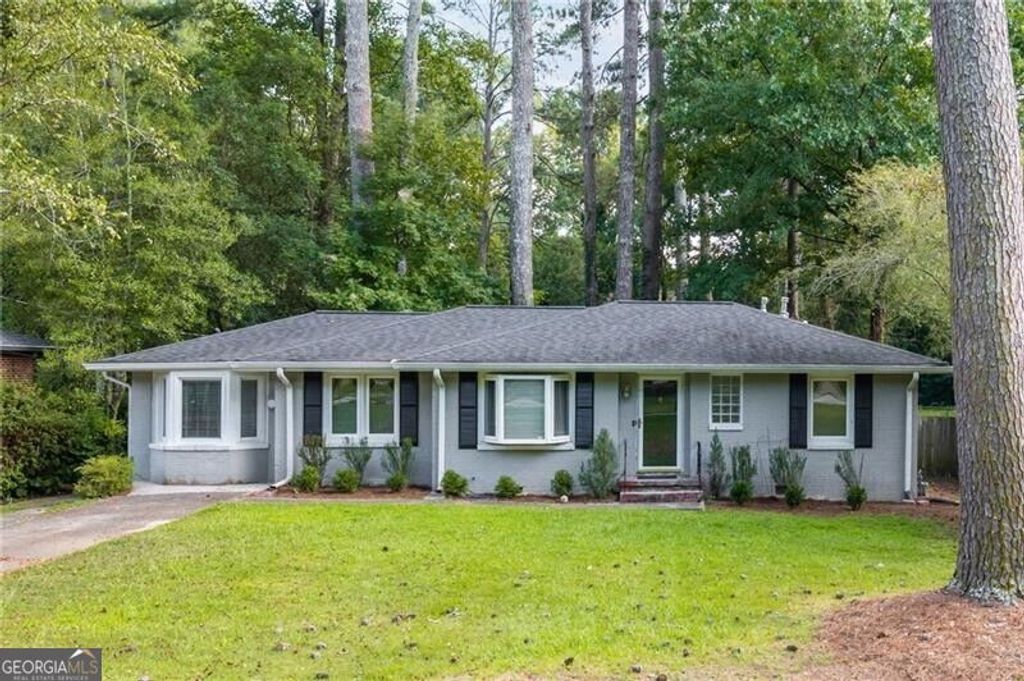 2347 Hunting Valley Drive, Decatur, GA 30033 — exterior