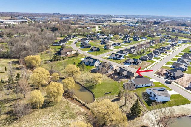 3632 W HANK AVENUE, De Pere, WI 54115