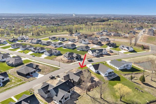 3632 W HANK AVENUE, De Pere, WI 54115