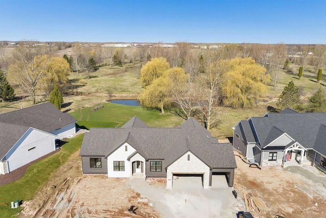 3632 W HANK AVENUE, De Pere, WI 54115