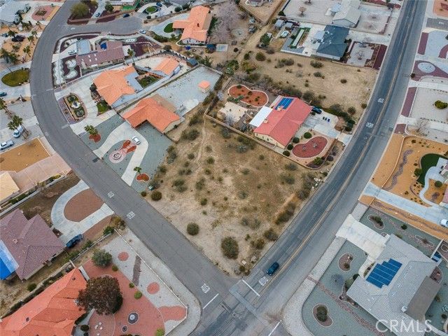 16499 Kamana Road, Apple Valley, CA 92307