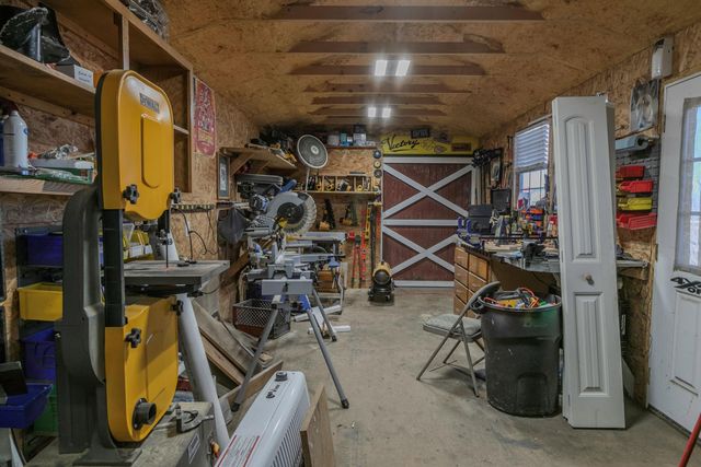 23025 S 574 Road, Afton, OK 74331