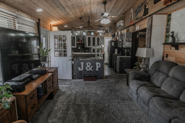 23025 S 574 Road, Afton, OK 74331