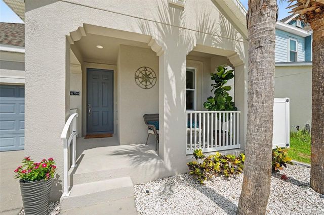 7703 S SPARKMAN STREET, Tampa, FL 33616