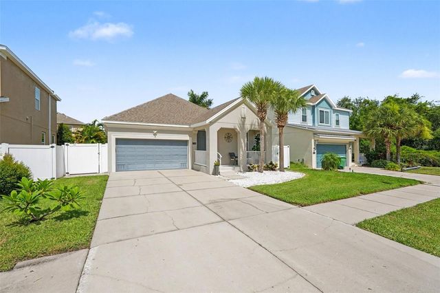 7703 S SPARKMAN STREET, Tampa, FL 33616